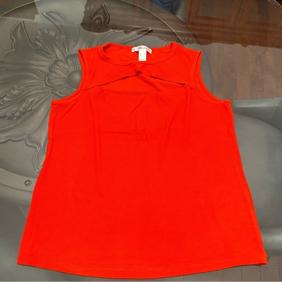 ➕Revamped Sleeveless Orange Top with chest cut-out Large - Picture 1 of 4